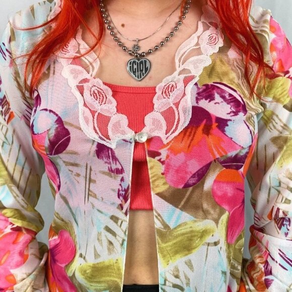 Pappillon Blanc Sheer  Floral Throw Medium - Picture 5 of 9